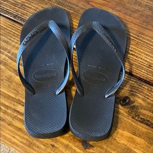 Havaianas Black Flip Flops 43-44 or 11-12